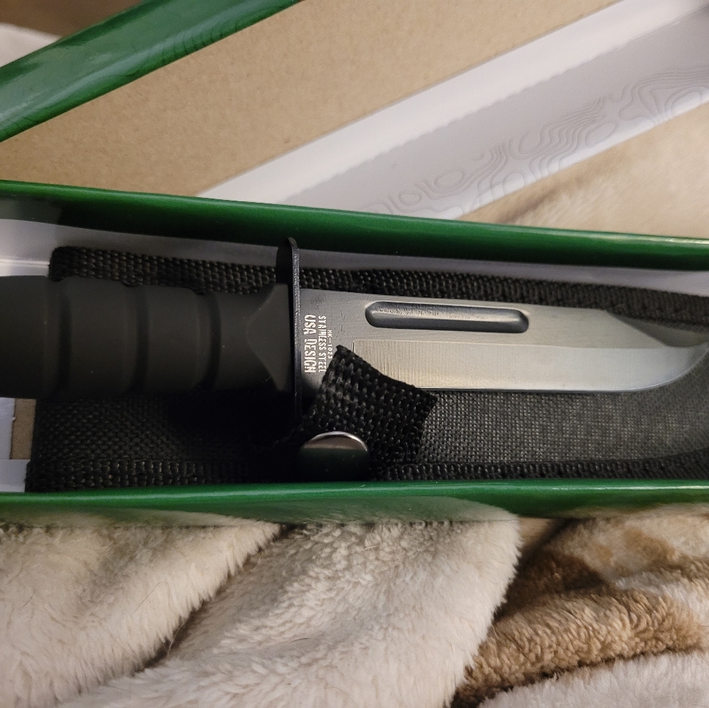 COPY - COPY - Survivor Knife